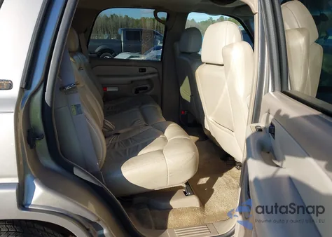 2002 Chevrolet Tahoe Lt z USA, uszkodzony, nr VIN 1GNEC13Z32R143351